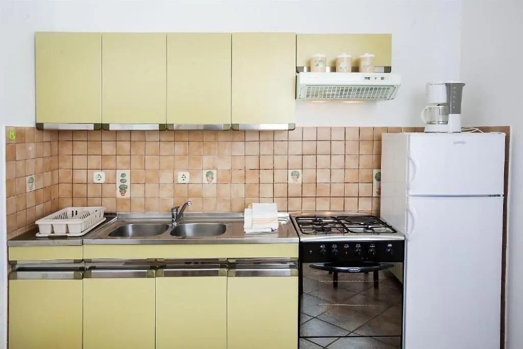 Apartments Antonieta Banjole Chorvatsko