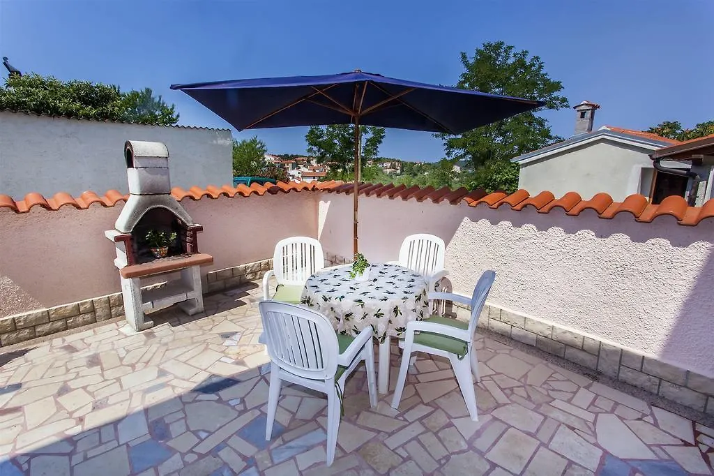 Apartments Antonieta Banjole Croatia